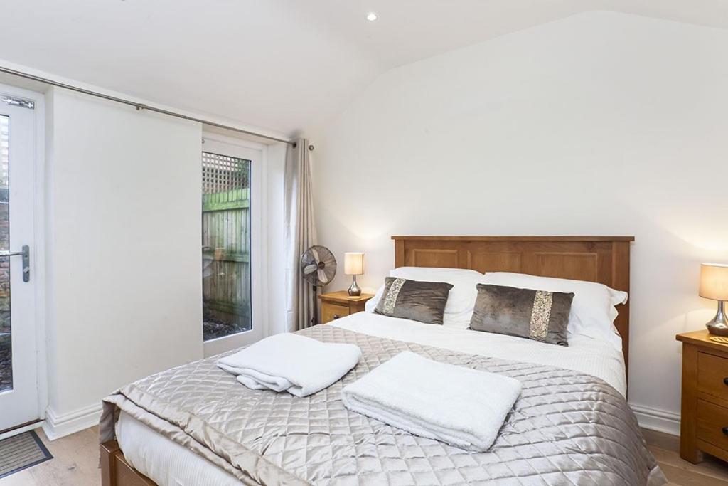 The Beehive Studio Apartment York Exterior photo